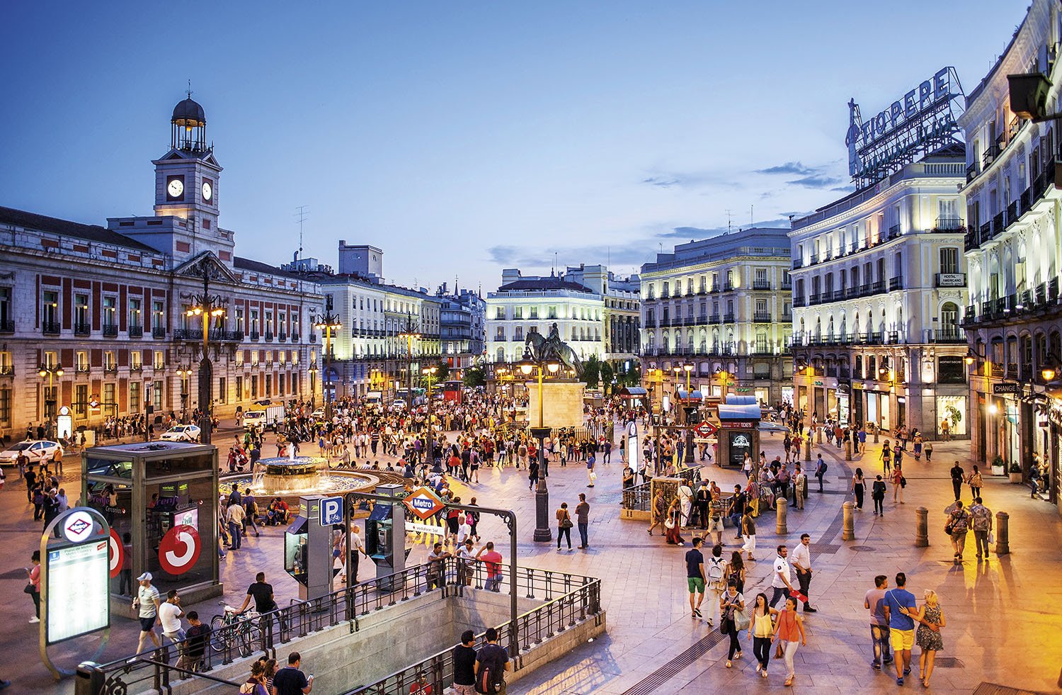 Barrio De Las Letras Madrid Que Visitar Foto Blackdragontours barrio-de-las-letras-madrid-que-visitar-foto-blackdragontours