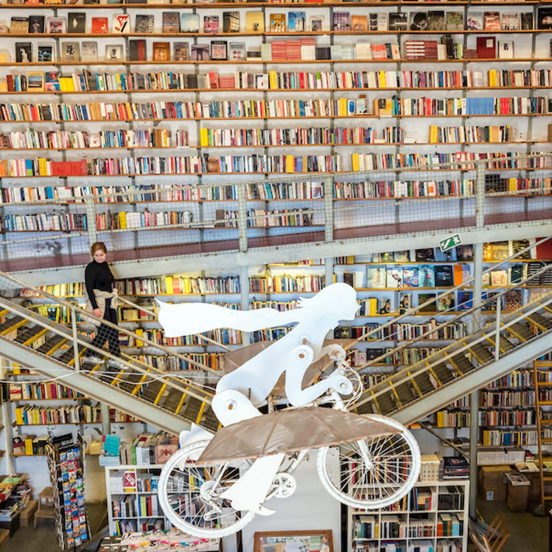 Viaje literario: las librerías más bellas y evocadoras del mundo