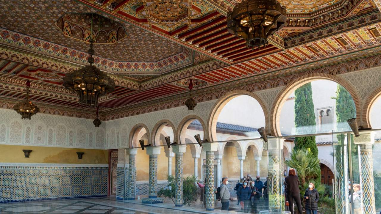 Esta pequeña Alhambra se esconde en un pueblo de València