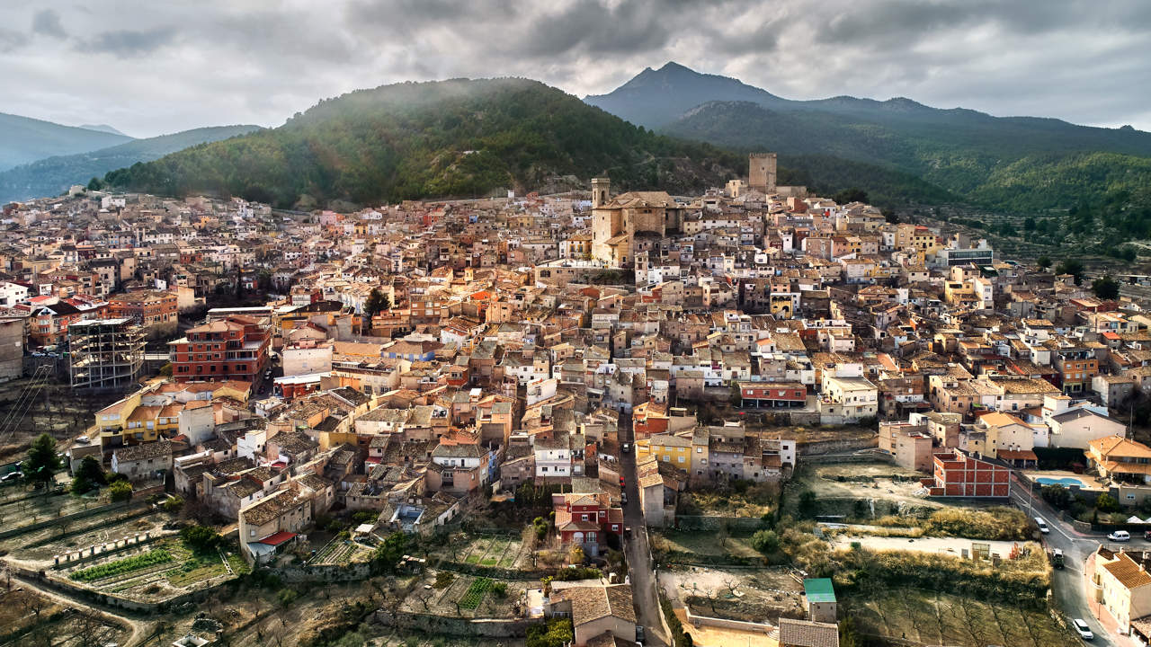 El pueblo de Murcia con dos Patrimonio de la Humanidad y pozas donde refrescarse