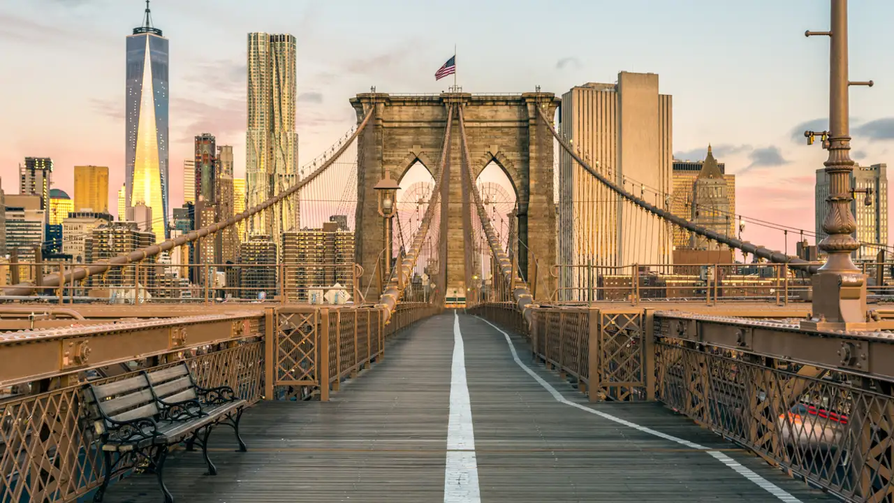 Puente de Brooklyn: el icónico monumento de Nueva York que construyó una mujer