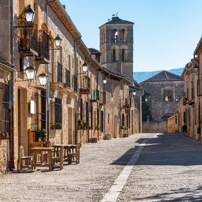 Cochinillo y otros platos: ocho pueblos de Segovia donde se come muy bien