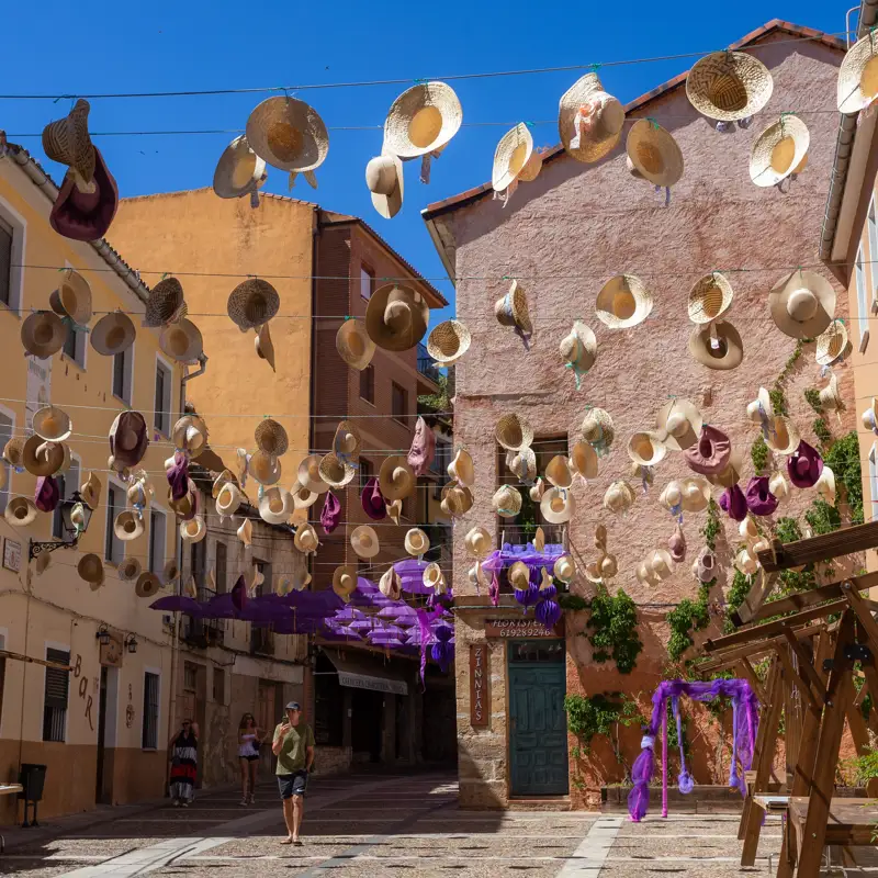 El pueblo de Guadalajara que esconde el laberinto subterráneo más grande de España 