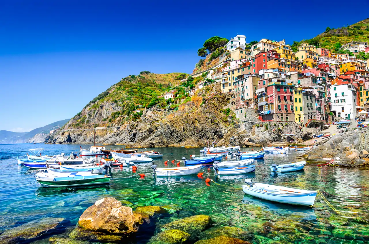 Cinque Terre, los pueblos de la costa italiana más sublime y colorida