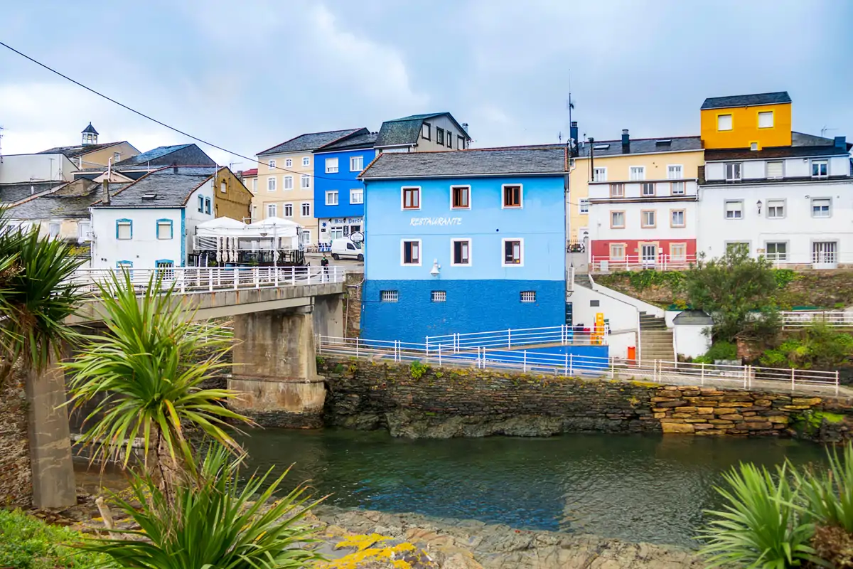 El desconocido pueblo de Galicia que se enriqueció criando langostas