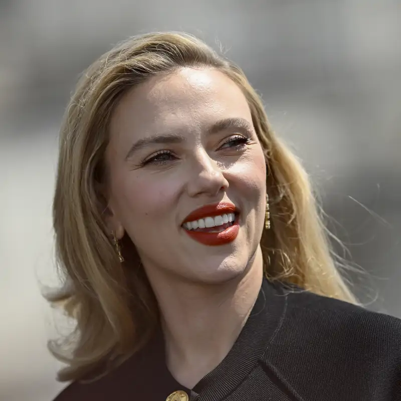 Scarlett Johansson (40 años) sobre su rodaje en este pueblo madrileño: “Fue algo realmente surrealista e increíble.”