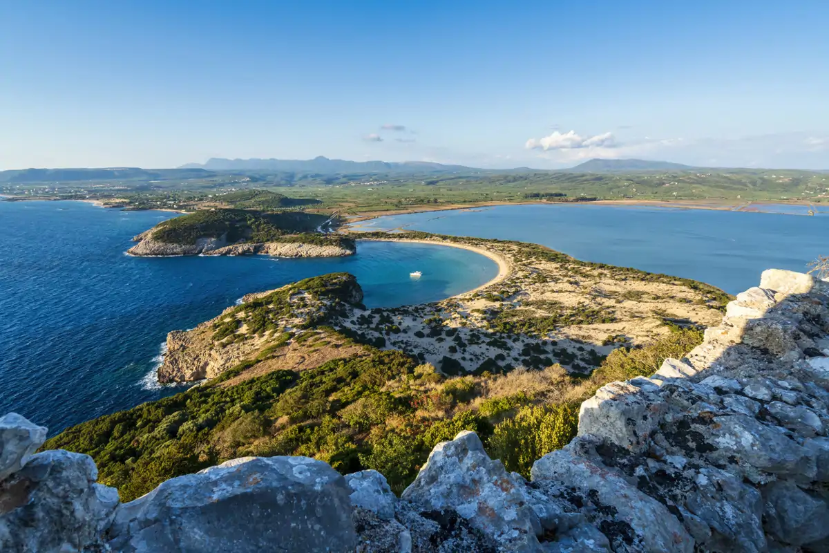 Voidokilia, la playa en forma de omega, clave en la independencia de Grecia 